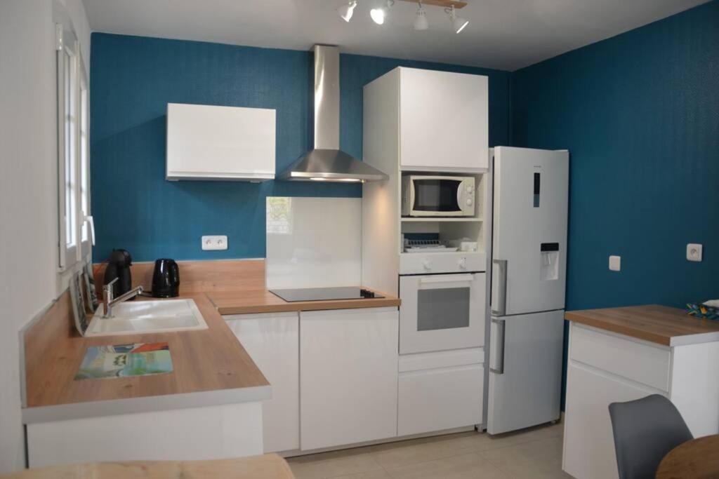 Superbe T2 Lumineux 3*** 10 Mn A Pied De La Plage Le Pradet Exterior photo
